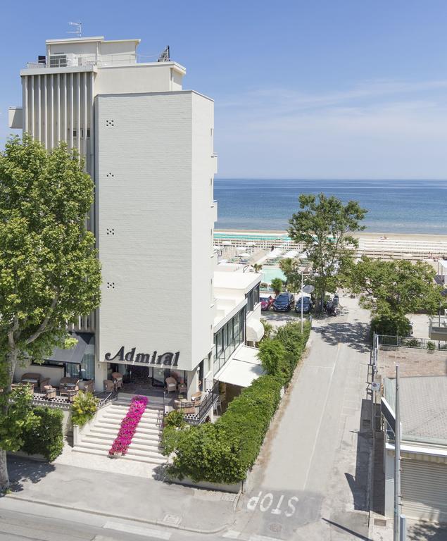 Hotel Admiral - On The Beach 里乔内 外观 照片